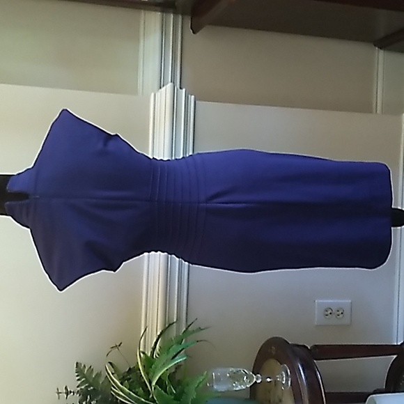 Saks Fifth Avenue - Picture 2 of 2